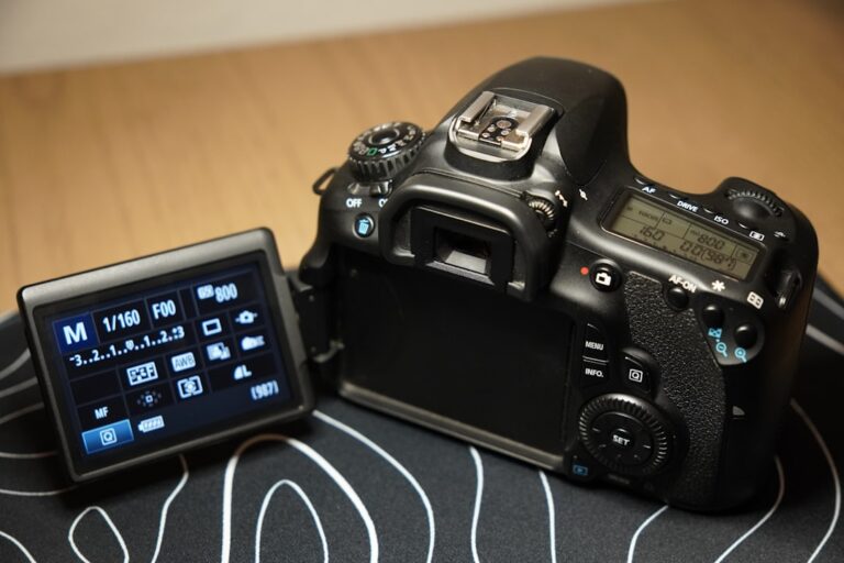Lenstra Trade Studio: Your One-Stop Shop for Photo Equipment